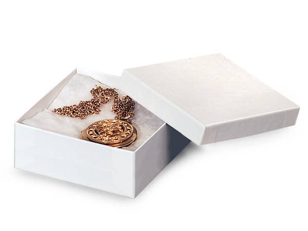 White Gloss Jewelry Gift Boxes: 100 / 7 x 5 x 1.25"