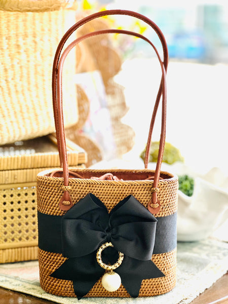 Medium Oval Bali Bag