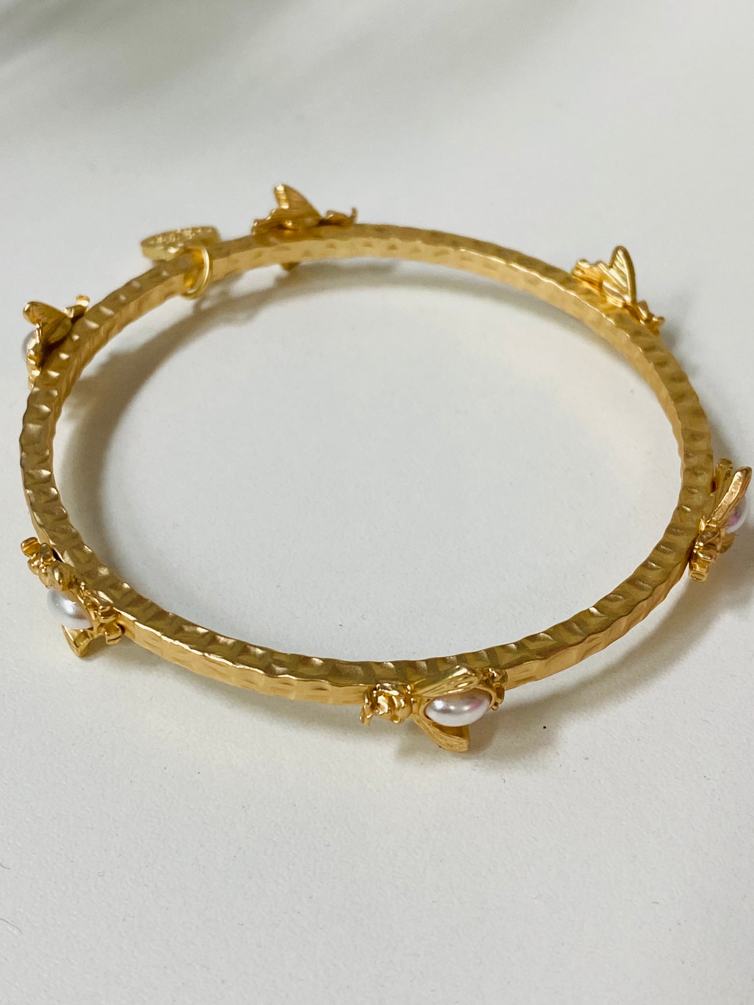 Brushed Gold Hammered Bee with Pearl Bangle