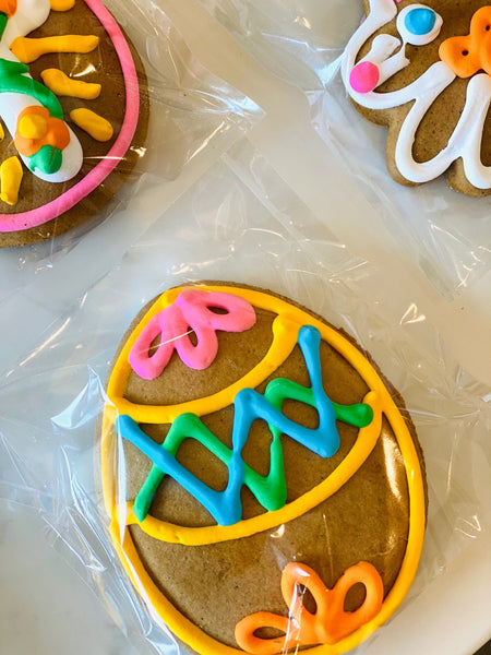 Easter Egg Gingerbread Cookie