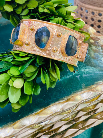 Turkish Hammered Cuff | Abalone Shell Quartz